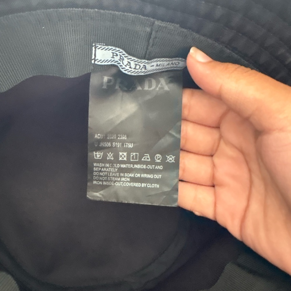 Prada Classic Black Bucket Hat - Picture 5 of 5